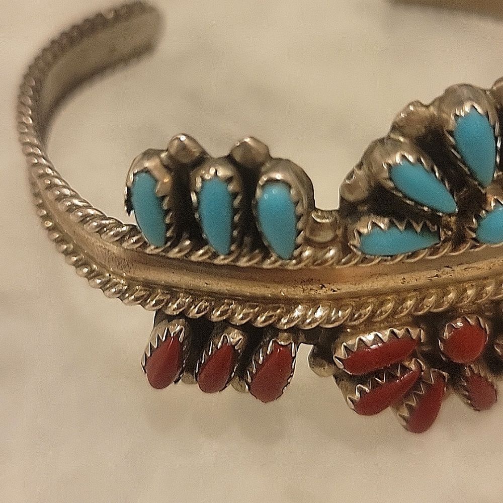 Signed Navajo Dewey Janette DJ Sterling Native Zuni Turquoise Coral Bracelet VTG - Picture 11 of 16